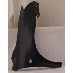 Крыло переднее правое с отверстием под повторитель Toyota Avensis - 2 поколение