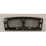 Решётка радиатора центральная черная BMW E34