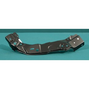 Суппорт радиатора правый Suzuki Grand Vitara