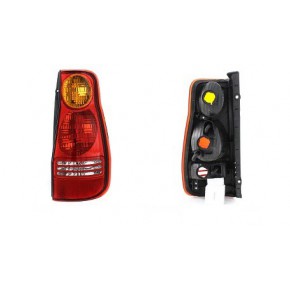 Фонарь задний внешний правый Hyundai Matrix