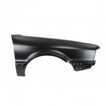 Крыло переднее правое Audi B4