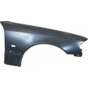 Крыло переднее правое с отверстием Mercedes W201