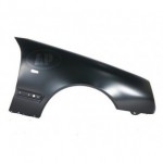 Крыло переднее правое с отверстием Mercedes W210