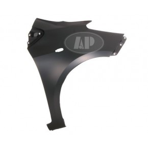 Крыло переднее правое с отверстием Toyota Yaris - 2 поколение