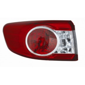 Фонарь задний внешний левый Toyota Corolla E150 седан
