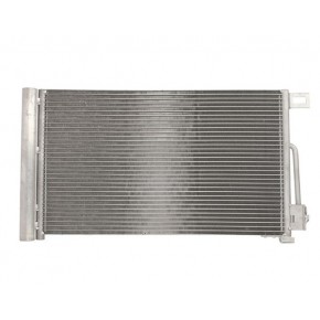 Радиатор кондиционера 570x353 aкпп/mкпп Opel Corsa D