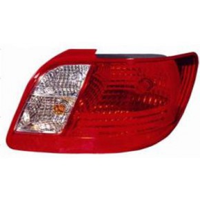 Фонарь задний правый (седан) KIA Rio - 2 поколение