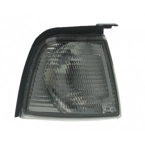 Указатель поворота правый тонированный Audi B3