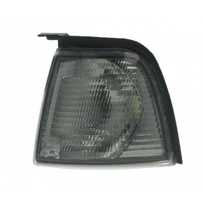 Указатель поворота левый тонированный Audi B3