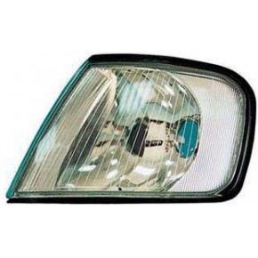 Указатель поворота левый белый Audi A3 8L