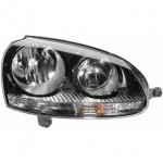 Фара правая с корректором черная Volkswagen Golf 5