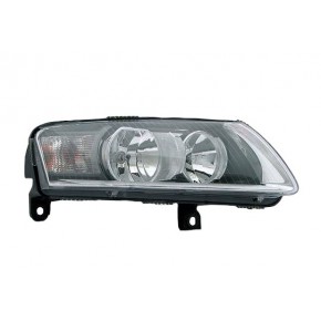 Фара правая под корректор Audi A6 C6