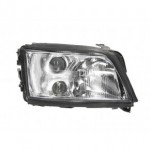 Фара правая с птф Audi A6 C4