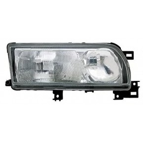 Фара правая под корректор Nissan Primera P10 КРОМЕ W10