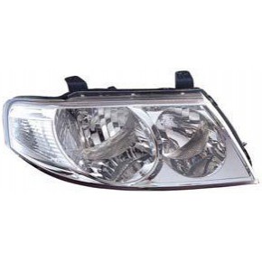 Фара правая без корректора Nissan Almera Classic B10