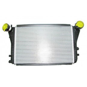 Радиатор охлаждения (интеркулер) Audi A3 8P