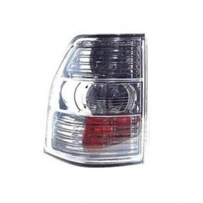 Фонарь задний левый 5дв Mitsubishi Pajero - 4 поколение