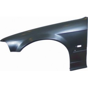 Крыло переднее левое с отверстием под повторитель BMW E36