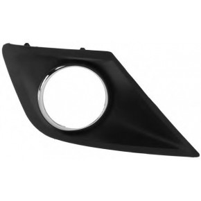 Решетка в передний бампер правая с отверстием под птф Peugeot 207