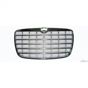 Решетка радиатора хром 5.7/6.1 Chrysler 300С