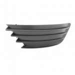 Решетка в передний бампер левая без отверстия под птф Citroen C4 Picasso