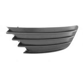 Решетка в передний бампер левая без отверстия под птф Citroen C4 Picasso