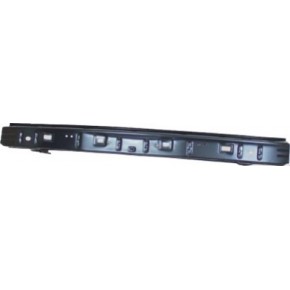 Усилитель переднего бампера Nissan Primera P10 КРОМЕ W10