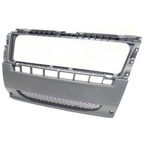 Бампер передний с нижней решеткой центральная часть Fiat Ducato