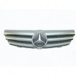Решетка радиатора хром Mercedes W209 CLK