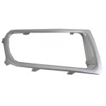 Молдинг противотуманной фары правый титан Mazda 6 - 1 поколение