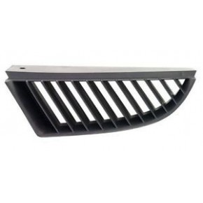 Решетка радиатора левая Mitsubishi Colt - 6 поколение