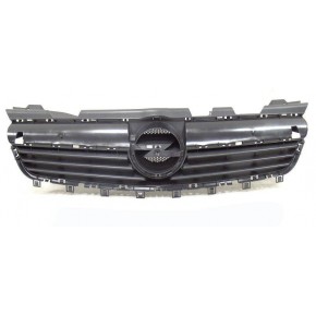 Решетка радиатора черная Opel Zafira B