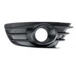 Решетка в передний бампер правая с отверстием под птф Citroen C4 Picasso