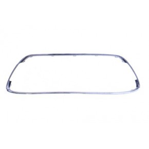 Молдинг решетки переднего бампера хром Ford Fiesta - 6 поколение