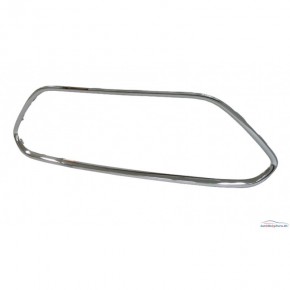 Молдинг решетки в передний бампер хром Ford Focus - 2 поколение