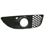 Решетка в передний бампер правая с отверстием под птф Mitsubishi Lancer 10