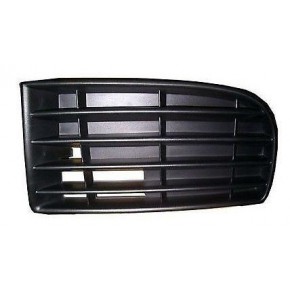 Решетка в передний бампер левая без отверстия под птф Volkswagen Golf 5