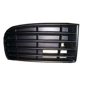 Решетка в передний бампер правая без отверстия под птф Volkswagen Golf 5