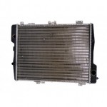 Радиатор охлаждения 2,0/2,2/2,3 +/-ac m/a quattro Audi B3