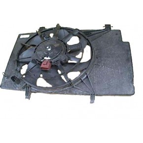 Диффузор радиатора охлаждения двигателя Ford Fiesta - 6 поколение