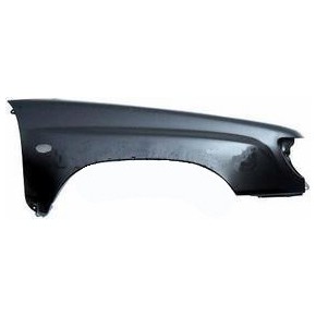 Крыло переднее правое с отверстием под повторитель Subaru Forester