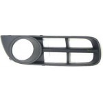 Решетка в передний бампер левая с отверстием под птф Skoda Fabia - 2 поколение Mk2 / Roomster