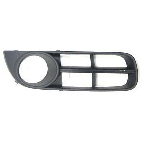 Решетка в передний бампер левая с отверстием под птф Skoda Fabia - 2 поколение Mk2 / Roomster