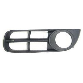 Решетка в передний бампер правая с отверстием под птф Skoda Fabia - 2 поколение Mk2 / Roomster