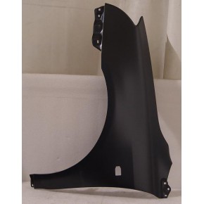 Крыло переднее левое Toyota Avensis - 2 поколение