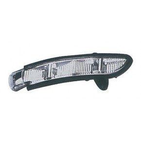 Поворотник в правое зеркало led (светодиодный) Mercedes W211
