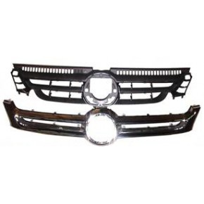 Решетка радиатора хром/черная Volkswagen Golf 5 PLUS