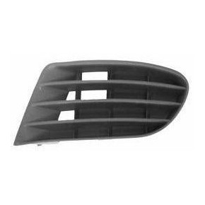 Решетка в передний бампер правая без отверстия под птф Volkswagen Golf 5 PLUS