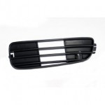 Решётка в передний бампер левая Audi B4