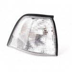 Указатель поворота в передний бампер правый белый BMW E36